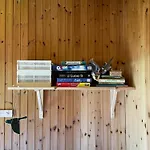 Modern 80s With A Wild Garden Σπίτι διακοπών Fårevejle